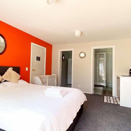 Private Studio Auckland Self Checkin And 2 Parking Netflix Prime Buitenkant foto